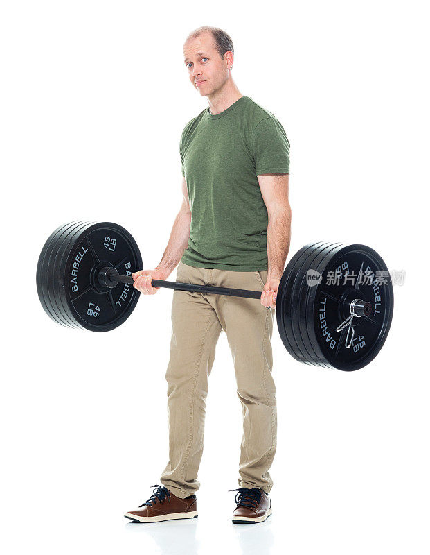 30-39岁成年人/中年人锻炼/站立和活跃的杠铃/举重/重量训练/重量训练/交叉训练/健身/重物